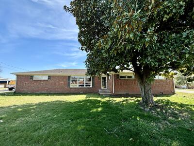 223 Cardinal Dr
