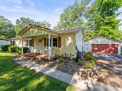 341 Carol Cir