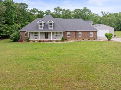 698 Bonner Way
