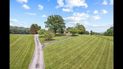 880 Old Smithville Hwy