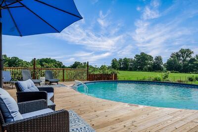 640 Brock Rd
