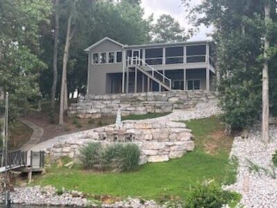 382 Bell Memorial Dr