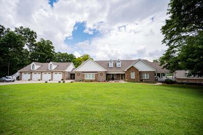 627 Eastbrook Rd
