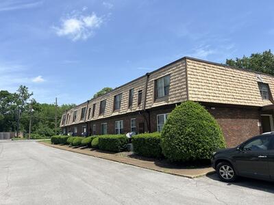 441 Harding Pl