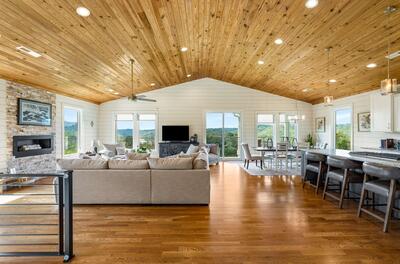 132 Highbridge Dr