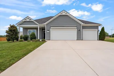 26 Mimosa Dr