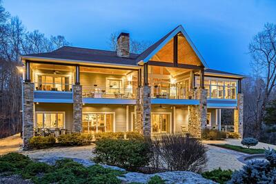 659 Harbour Greens Pl