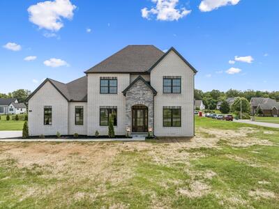 16 Blairmont Ct