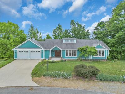 615 Seaton Dr