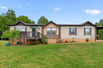 160 Apple Blossom ln