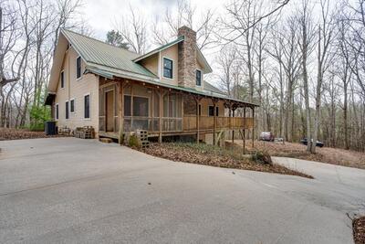 547 Hughes Road