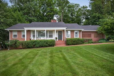606 Boyd Ave