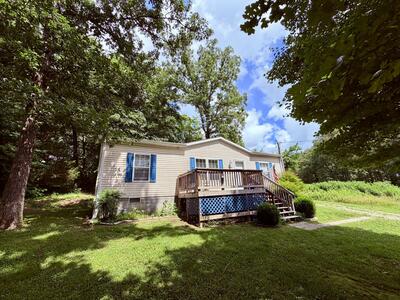 135 Spring Rd
