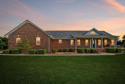 185 Favre Cir