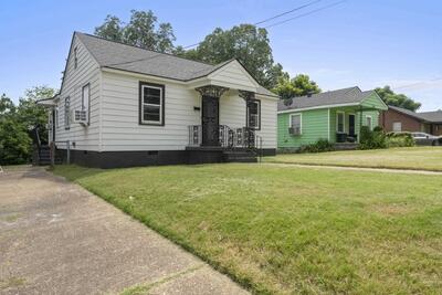1355 DORIS AVE