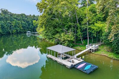 18 Admiral Ln