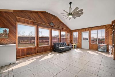 324 Laster Holman Lane