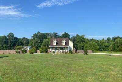 95 Floyd Ln