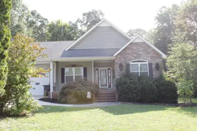 117 Carol Cir