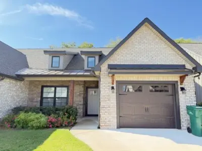 101 Edgefield Ct