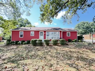 107 Highland Dr