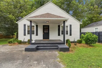 417 Laura Ave