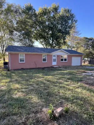 267 Royal Dr