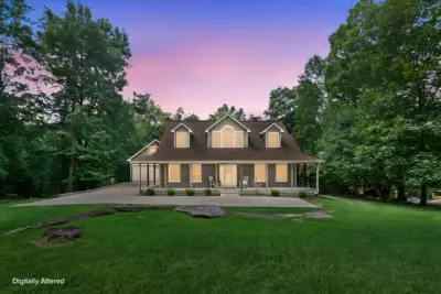 115 Long Point Dr