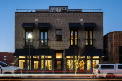 209 E Main St
